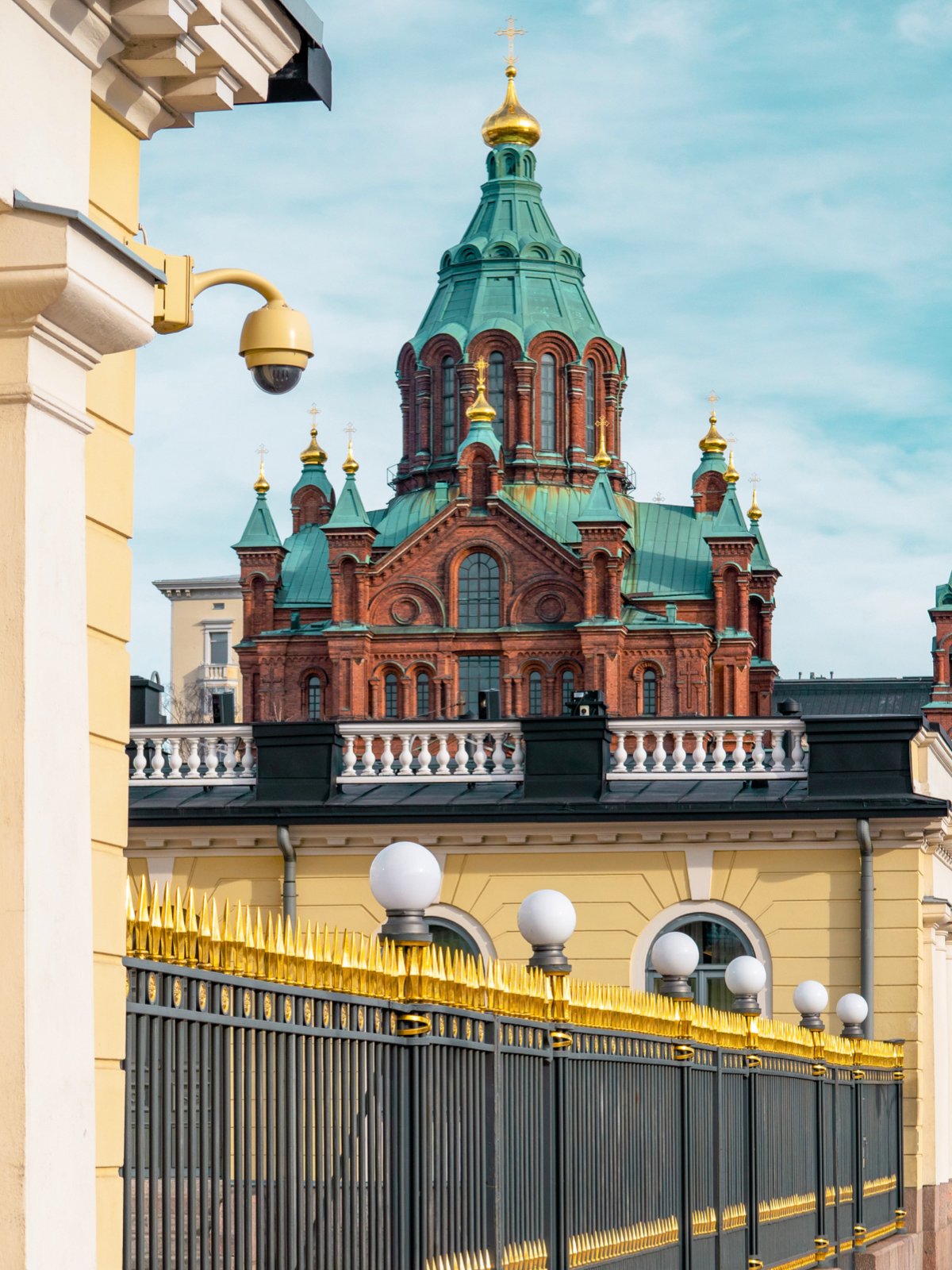 architecture Helsinki visite adresse cathédrale assomption ouspenski église orthodoxe Finlande - blog déco clem around the corner