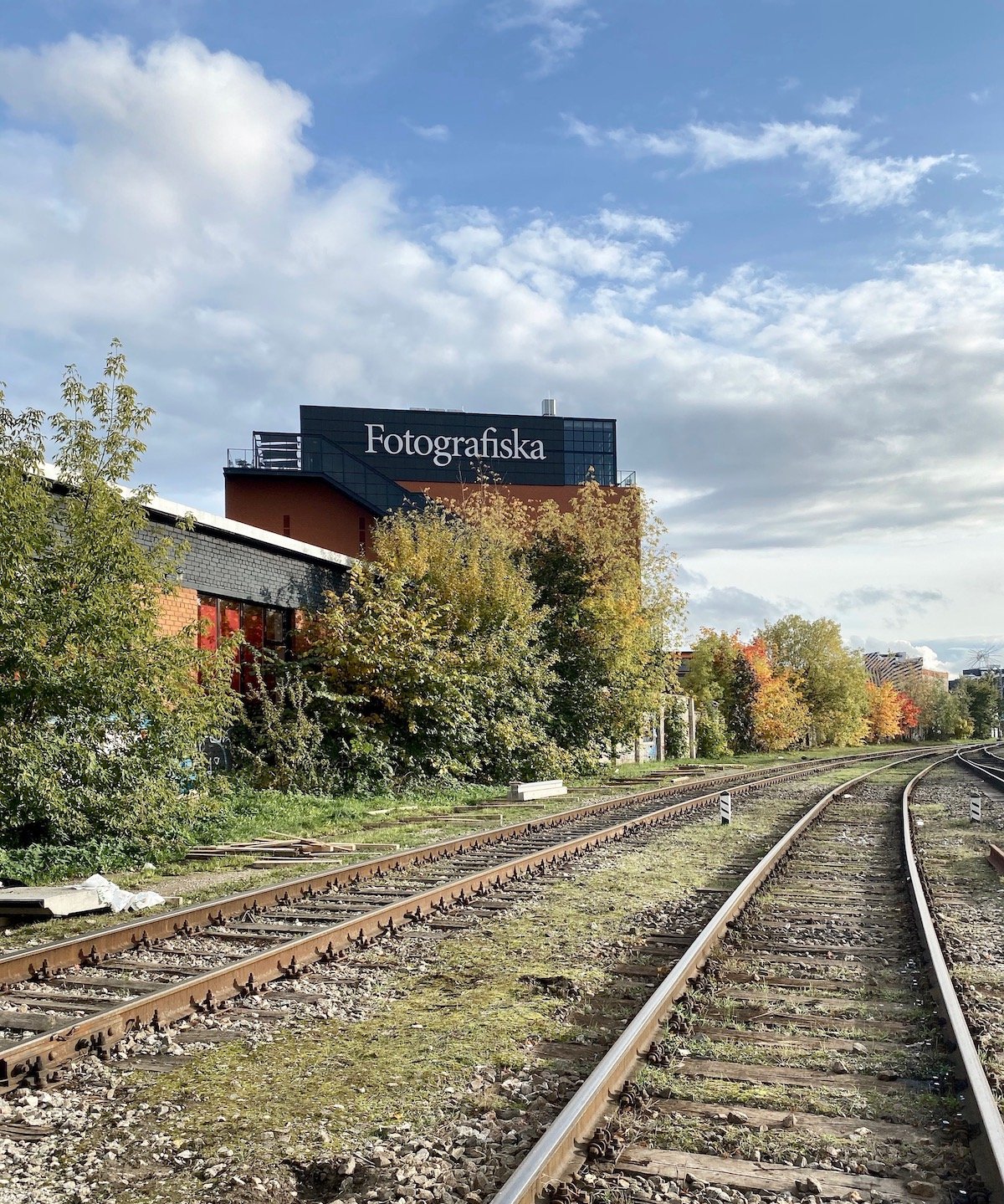 musée photo Fotografiska tallinn avis restaurant rail désaffecté - blog déco voyage - clem around the corner