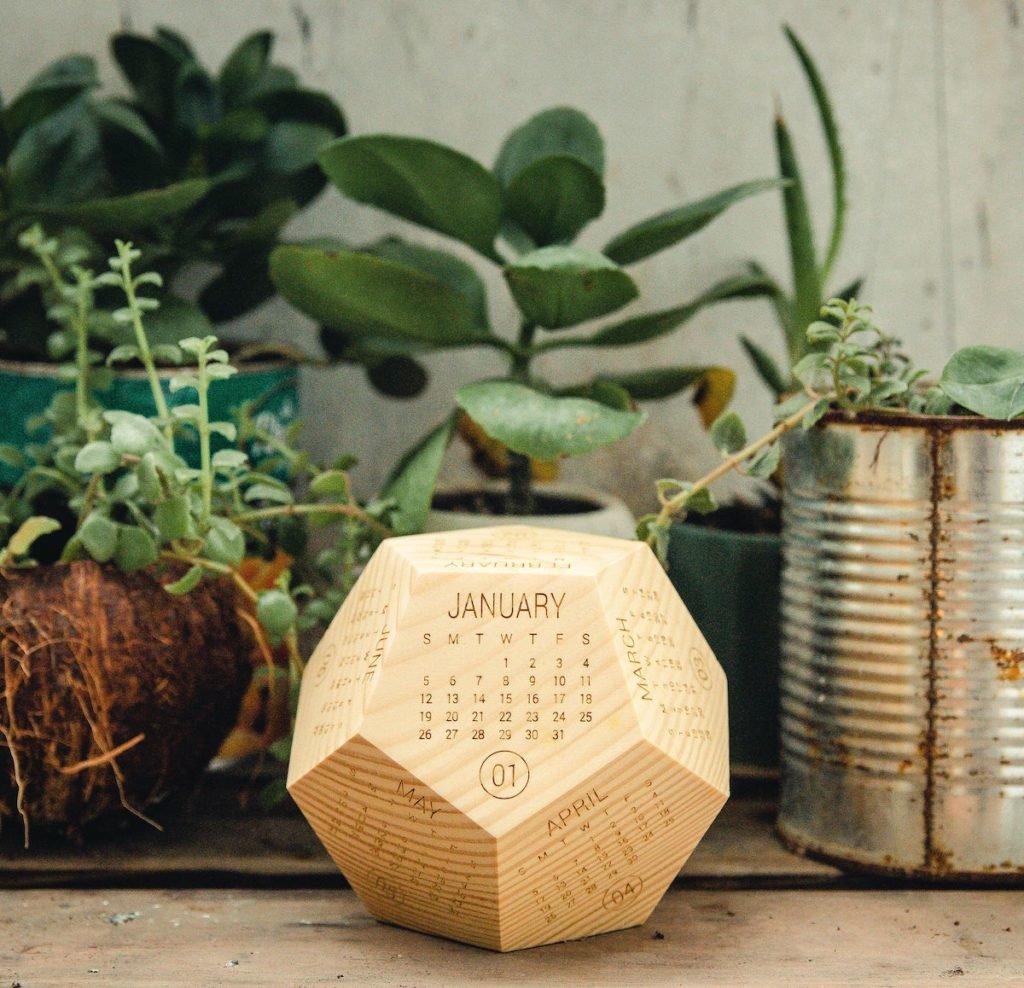 calendrier 2020 original forme géométrique bois blog déco