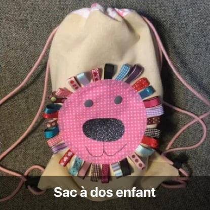 sac à dos enfant petite fille tête de lion rose à coudre soi-même patron gratuit