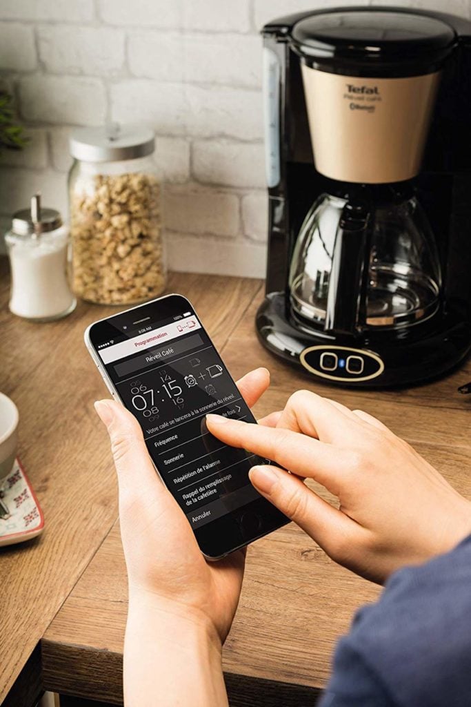 application machine à café cafetière kitchen - blog déco - décoration design clemaroundthecorner