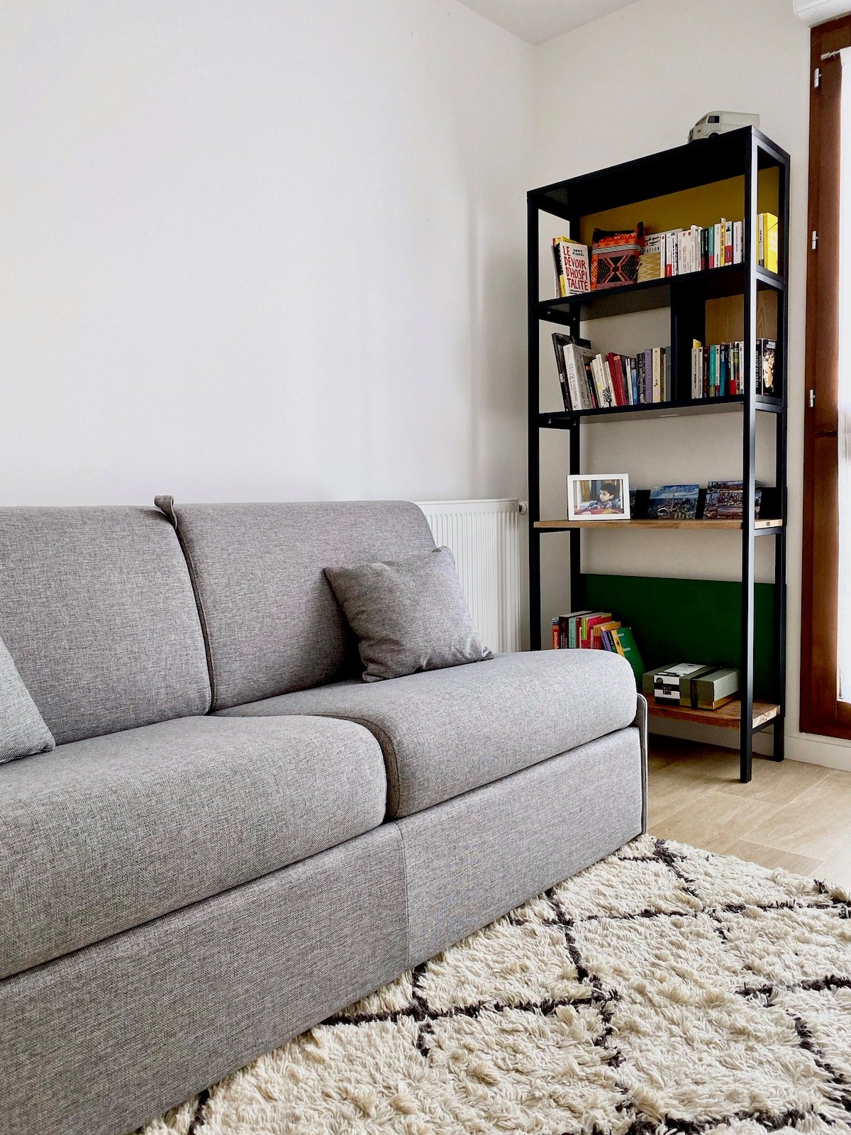 chambre amis canapé convertible confort gris chiné villa condroyer