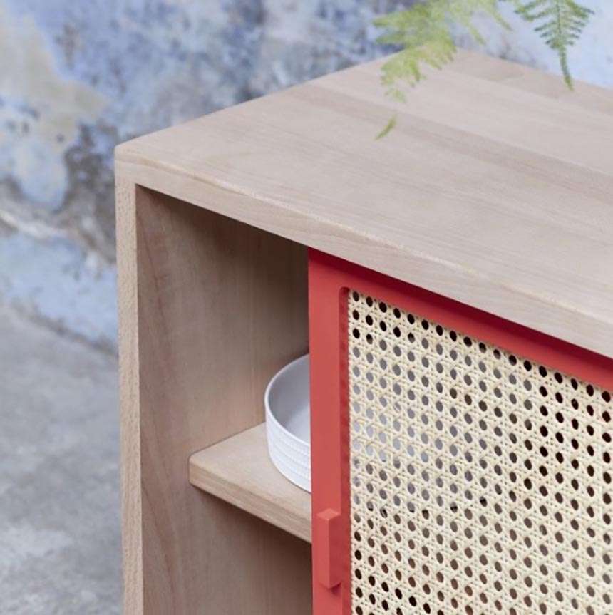 buffet bois cannage finition rouge déco salon