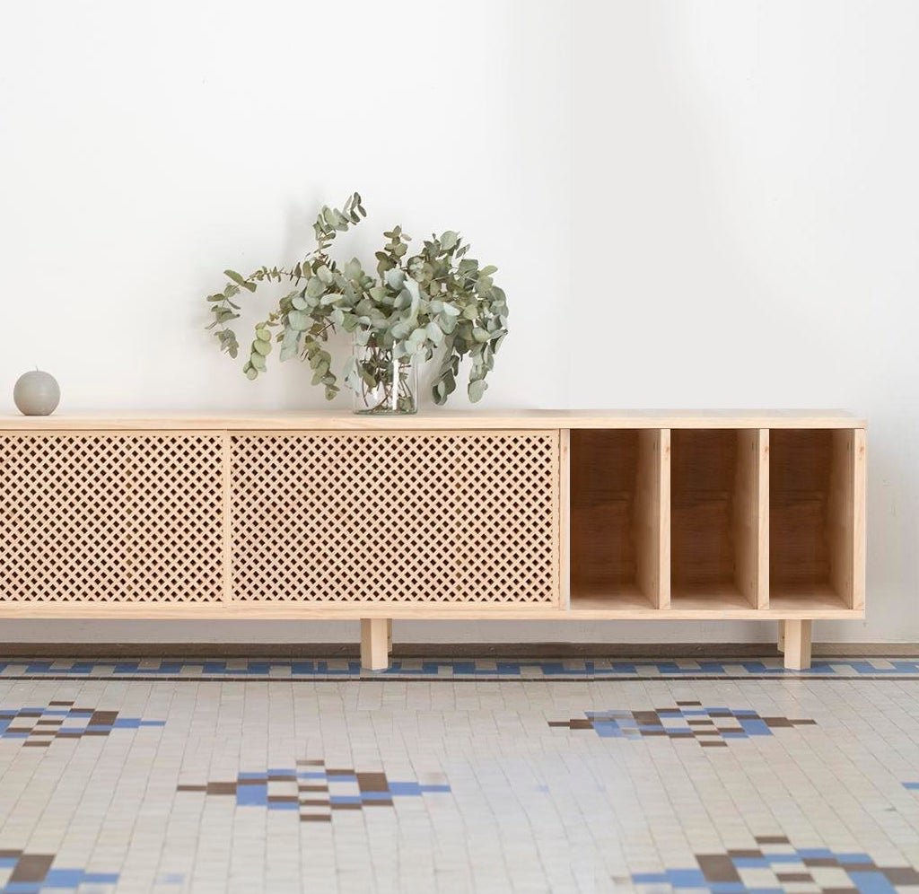 meuble en bois style cannage vintage clemaroundthecorner