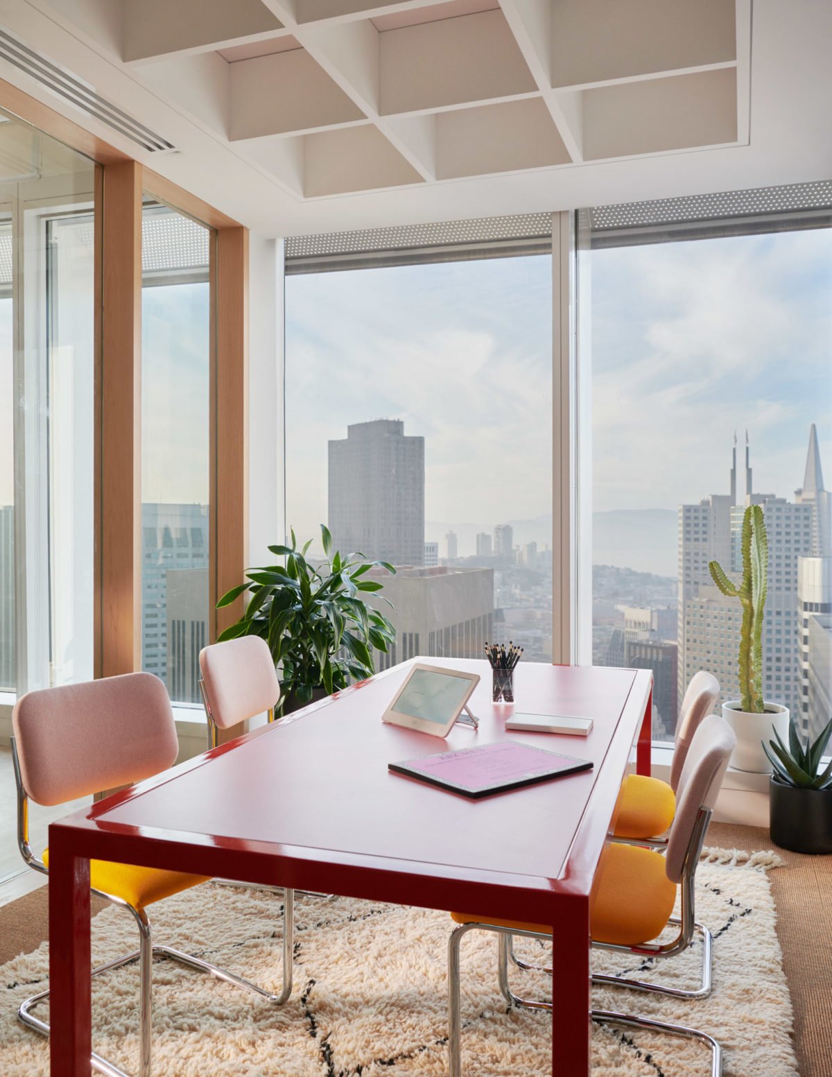 wework headquarters salesforce tower interiors offices san Francisco california paris