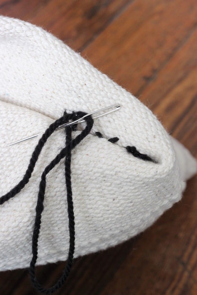 étape broderie facile débutant couture housse de coussin