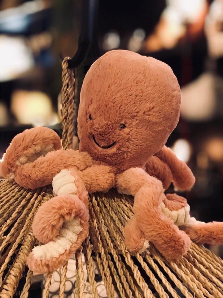 peluche pieuvre rose chambre enfant bébé mini jelly cat