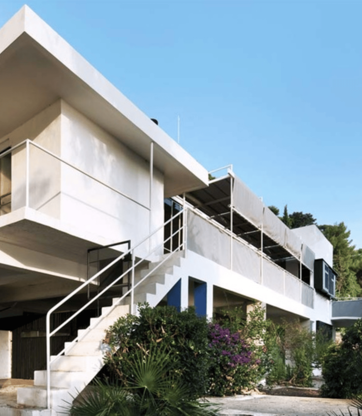 villa E-1027 eileen gray architecture maison design - blog déco - clemaroundthecorner