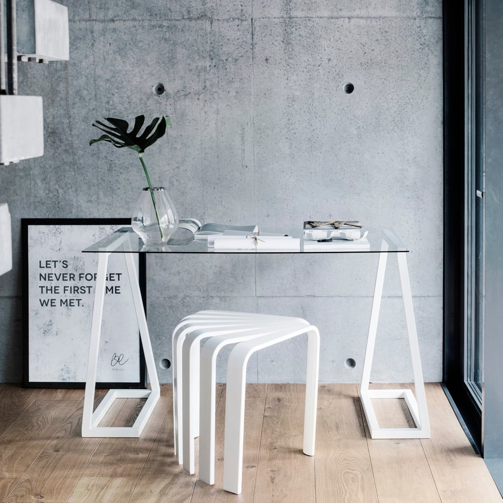 coin bureau bedesign minimaliste architecte loft décoratrice intérieur verre métal blanc