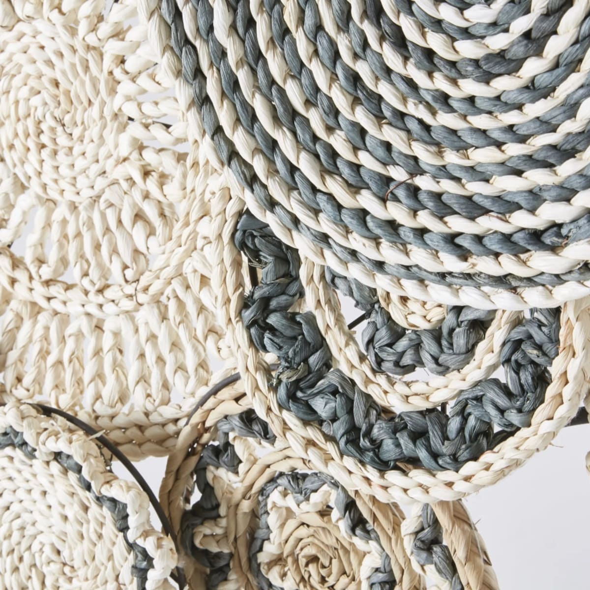 fibre végétale bicolore déco murale blog déco - clemaroundthecorner