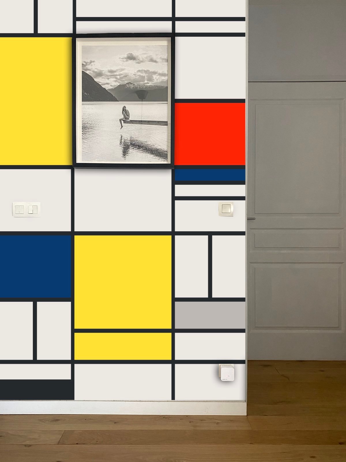 peinture murale motif style Mondrian carré couleur salon - blog déco clem around the corner