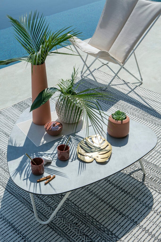 salon de jardin made in France effet béton terrasse Lafuma mobilier