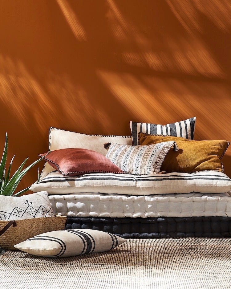 comment aménager créer terrasse style bohème chic ton orange brique - blog décoration intérieure - clematc