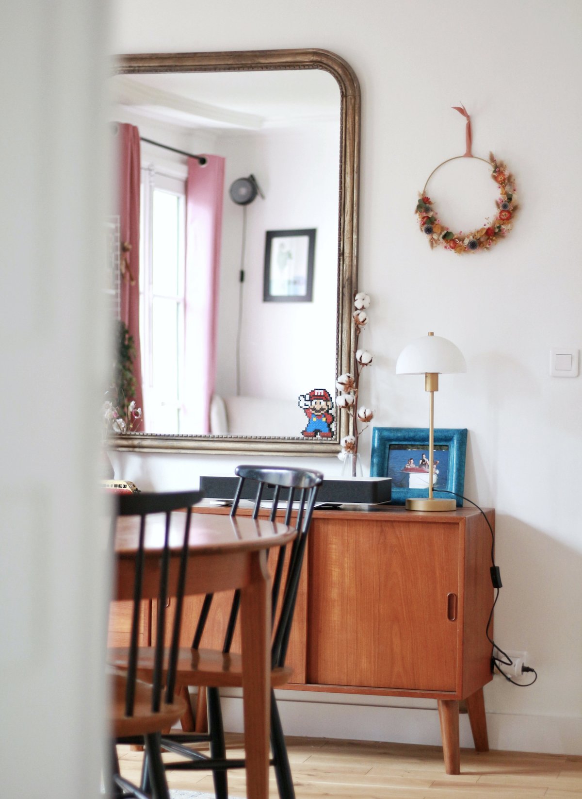 salle à manger miroir rectangulaire laiton vieilli commode bois