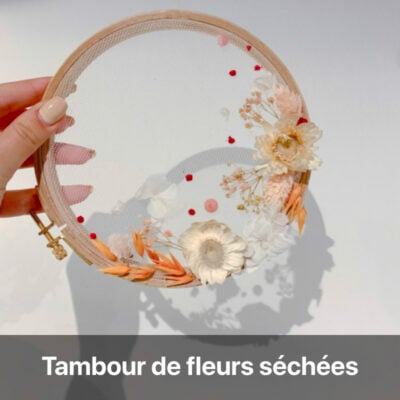 tambour à broder fleurs séchées décoration mariage bohème à faire soi-même