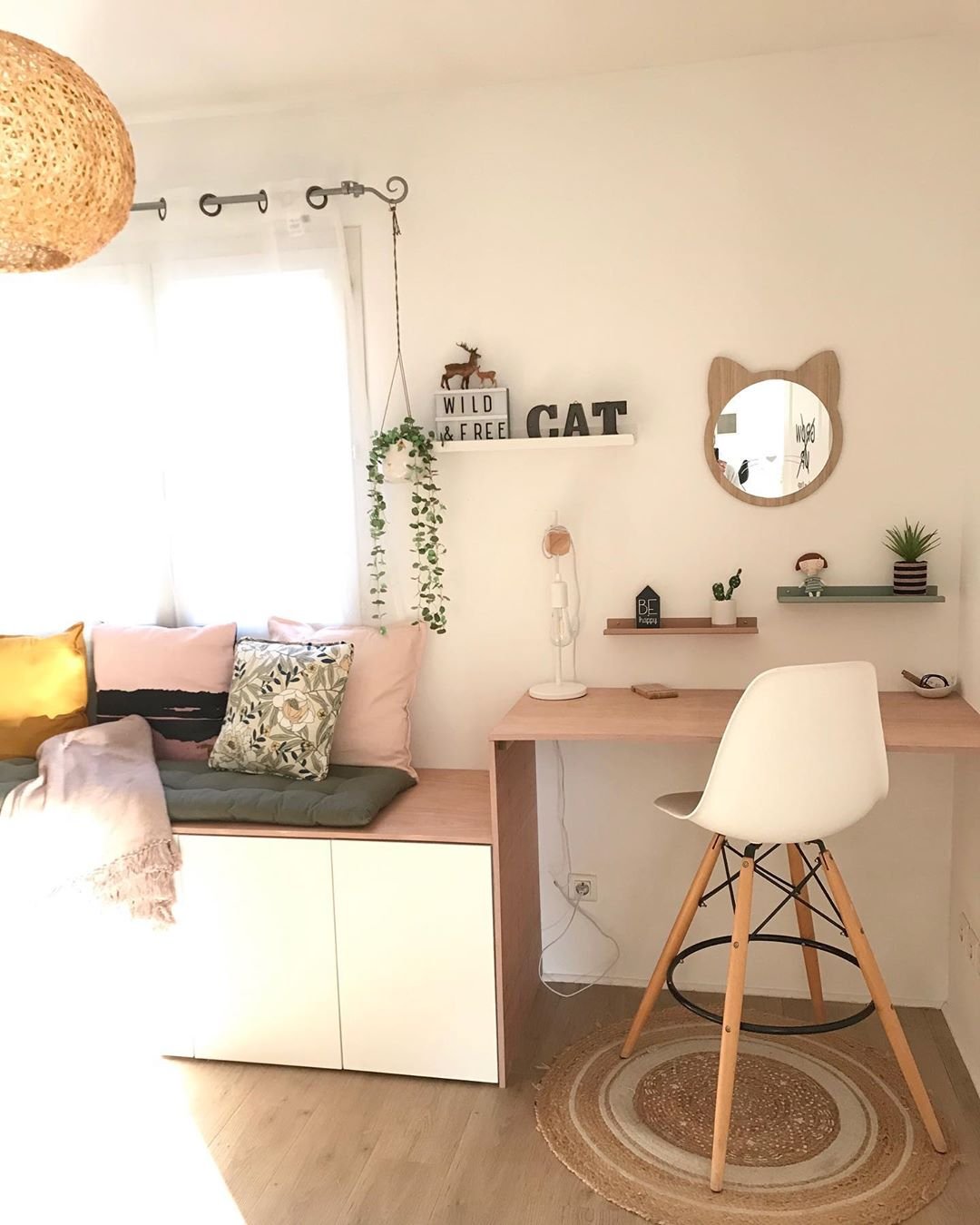 chambre bureau banquette bois tapis rond chaise haute style scandinave