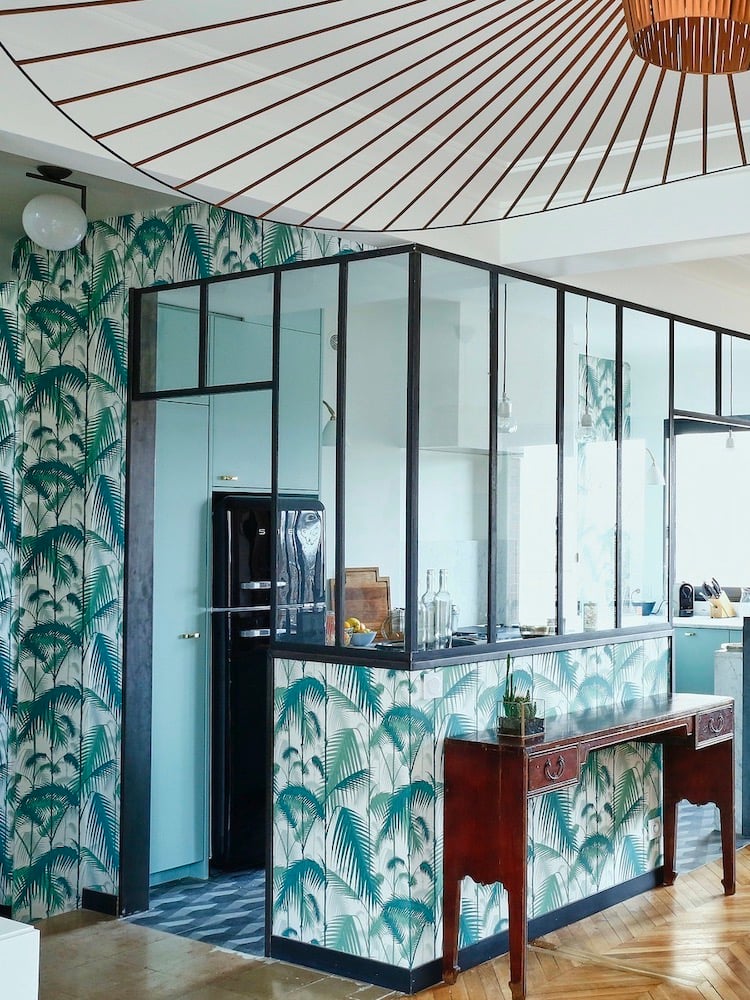 inspiration déco style années 30 cuisine ouverte verrière époque