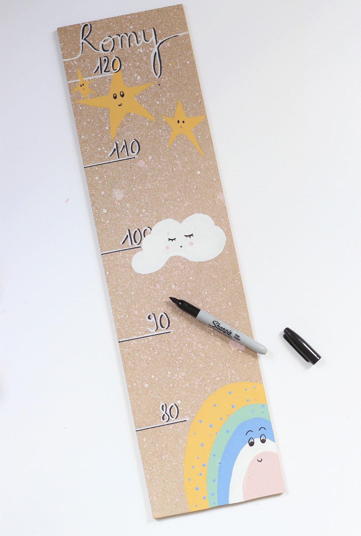 créer toise en bois chambre bébé enfant décoration fait-maison