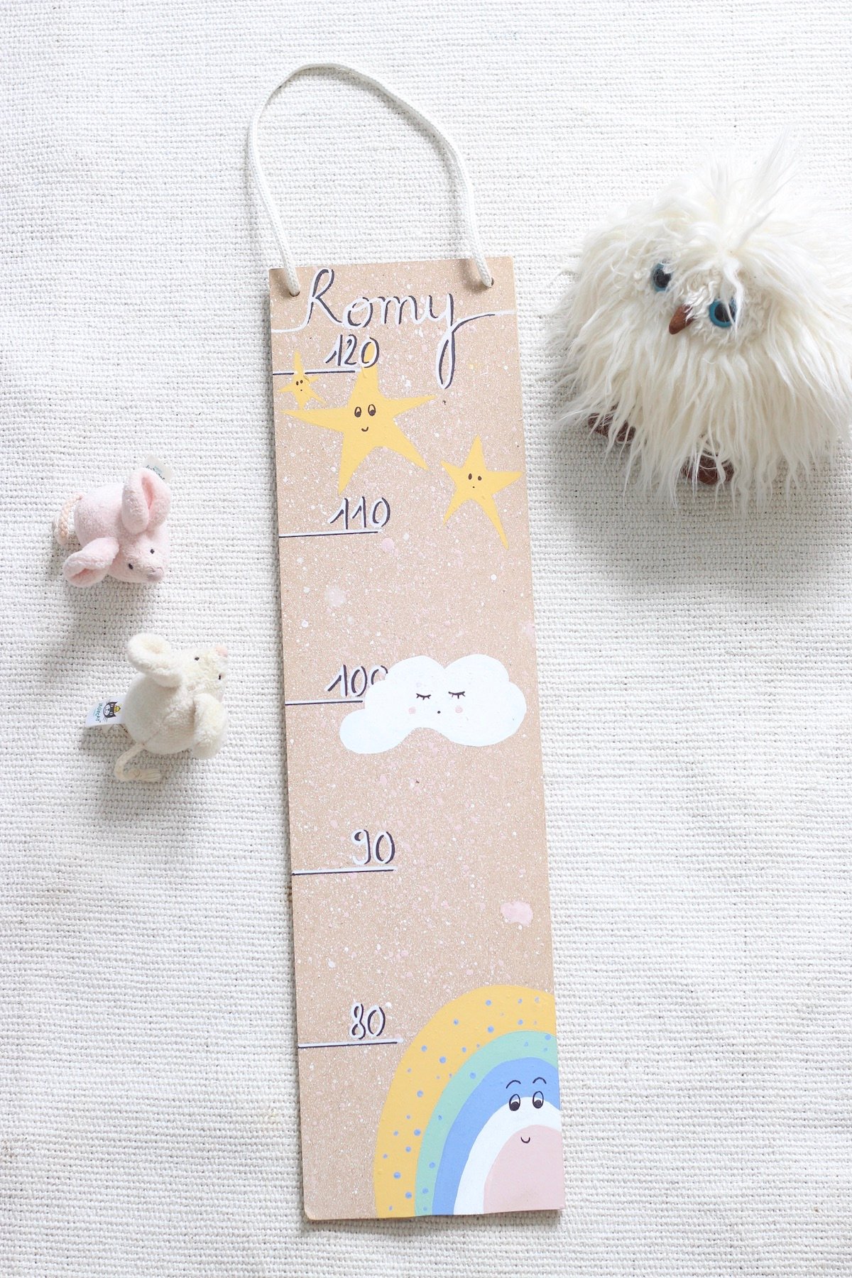 diy toise en bois à fabriquer - blog création déco - clem around the corner