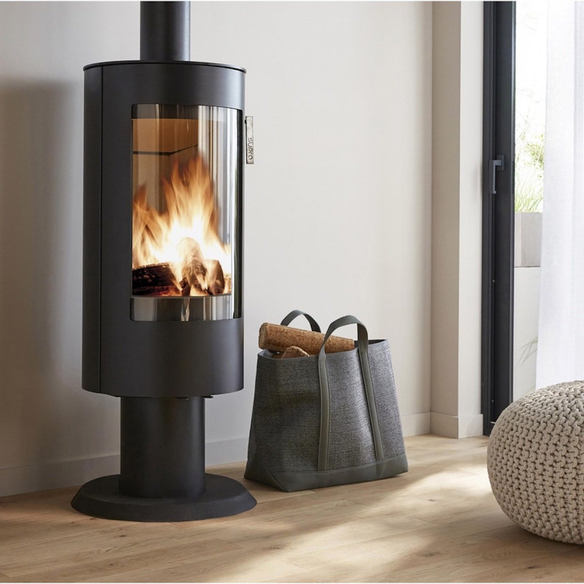 poêle à bois sac rangement bûche pouf tricot