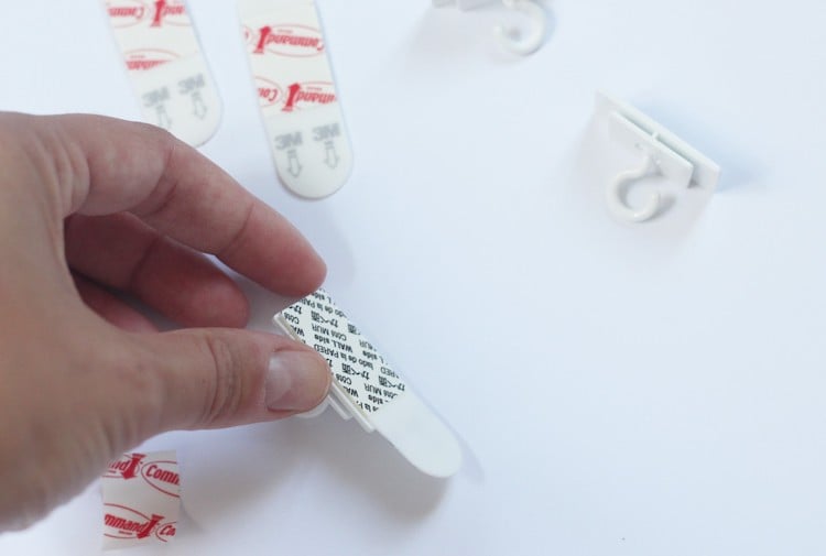 avis crochet plafond blanc pour déco noël clem around the corner