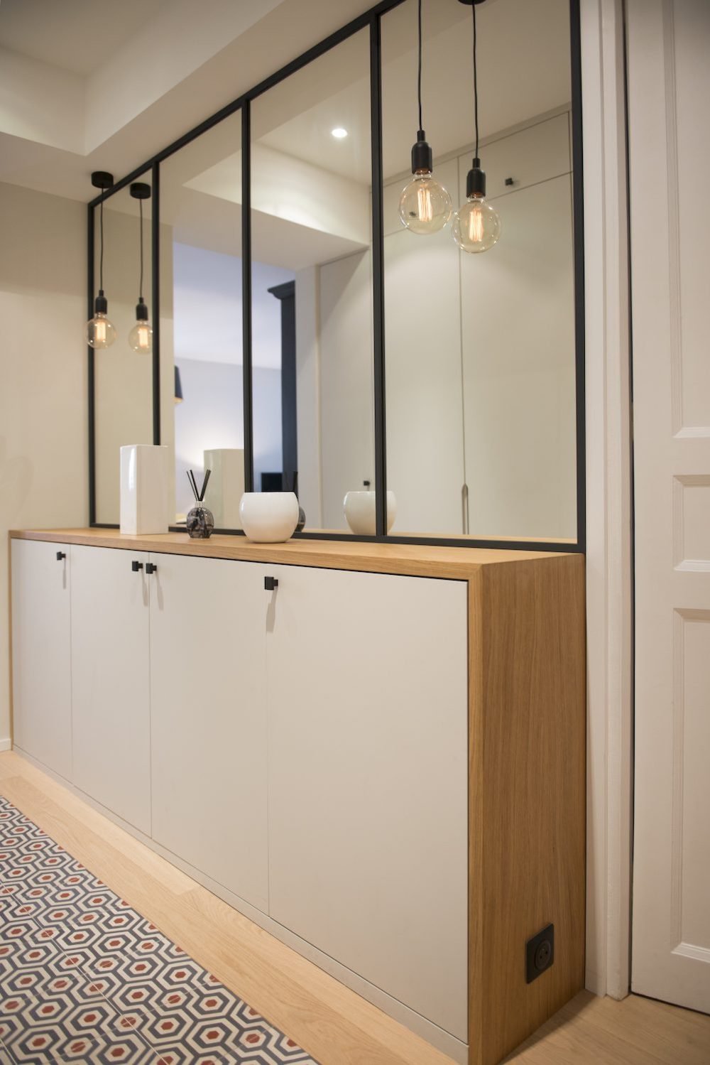 miroir rectangle noir meuble bois inspiration décoration intérieure