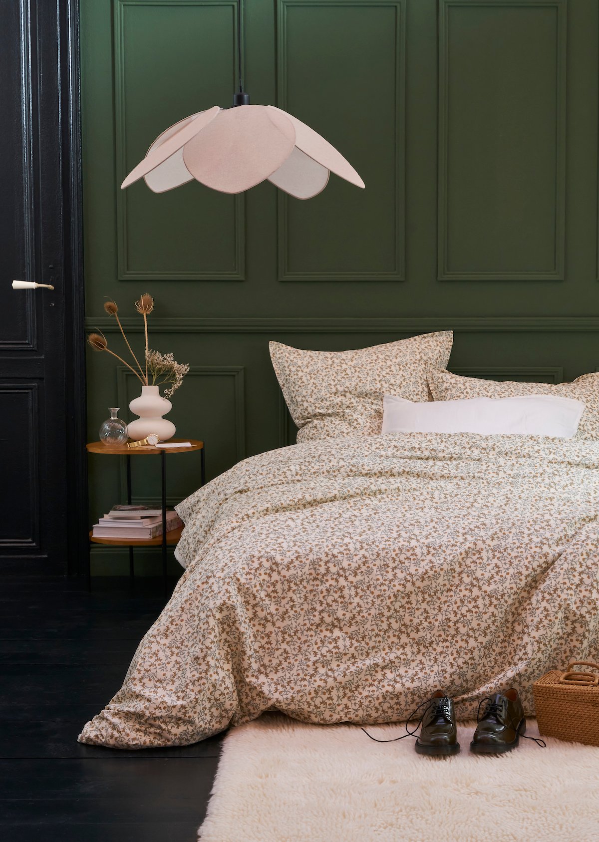 chambre ado rose kaki déco romantique moderne liberty