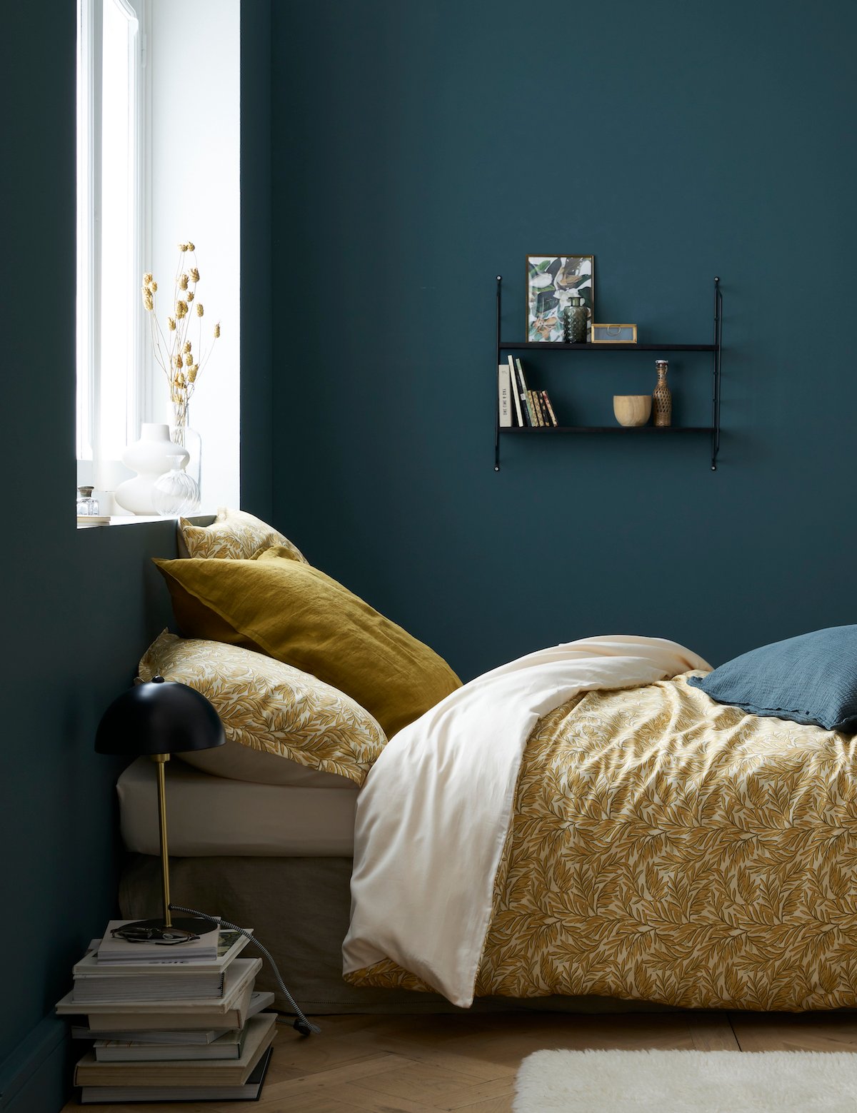 chambre enfant bleu canard jaune moutarde petite fille