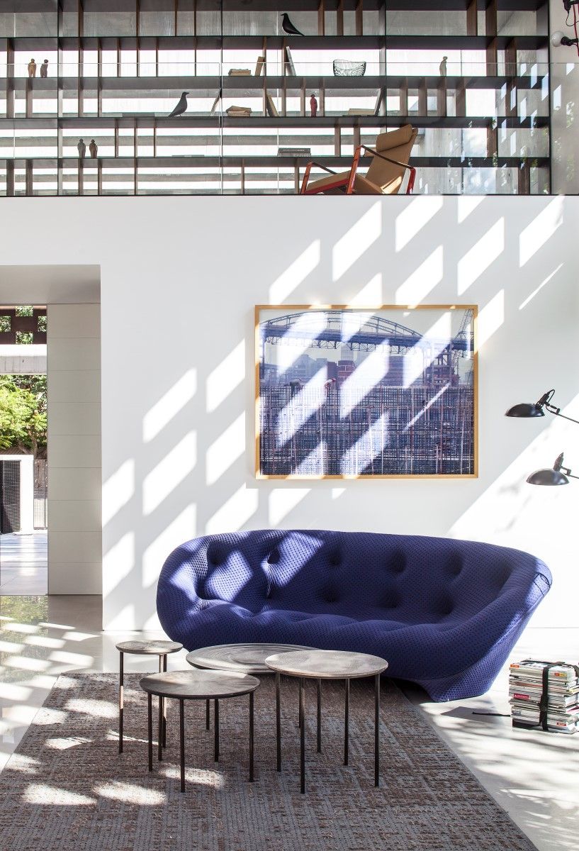 déco marine bords de mer canapé bleu marine mur blanc inspiration déco intérieure