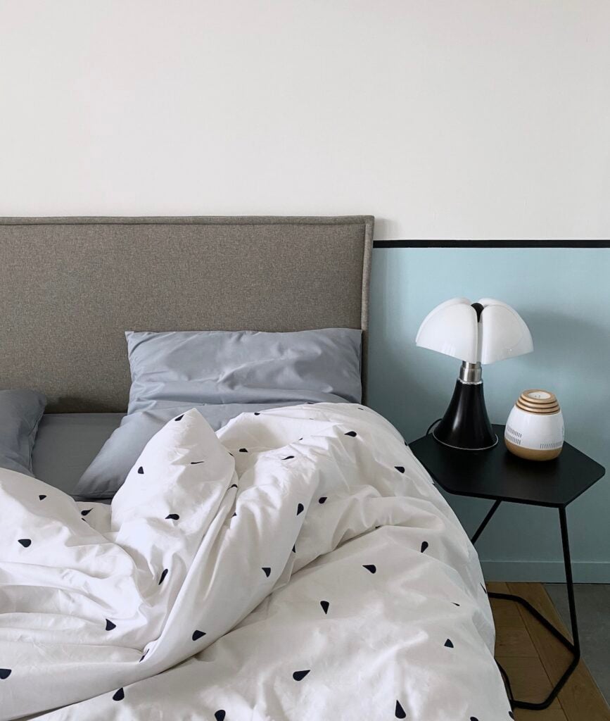 chambre nuance bleu gris Pipistrello lit coton biologique made in France