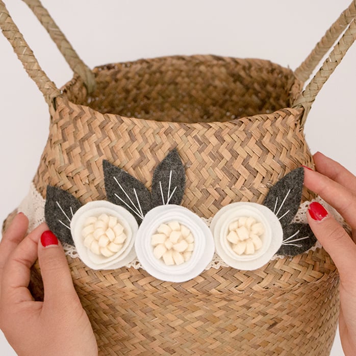 panier osier ruban dentelle fleurs feuilles feutrine blanc gris blog deco