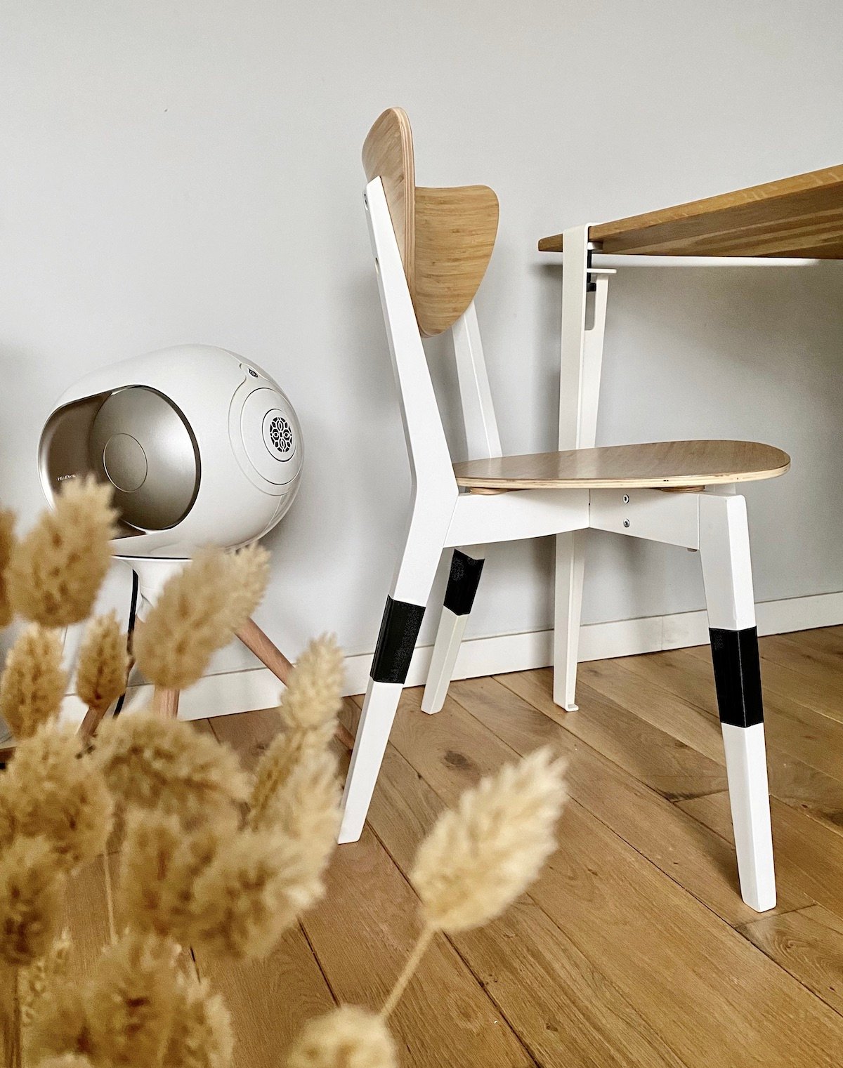 astuce déco réparer un pied de chaise en bois cassé