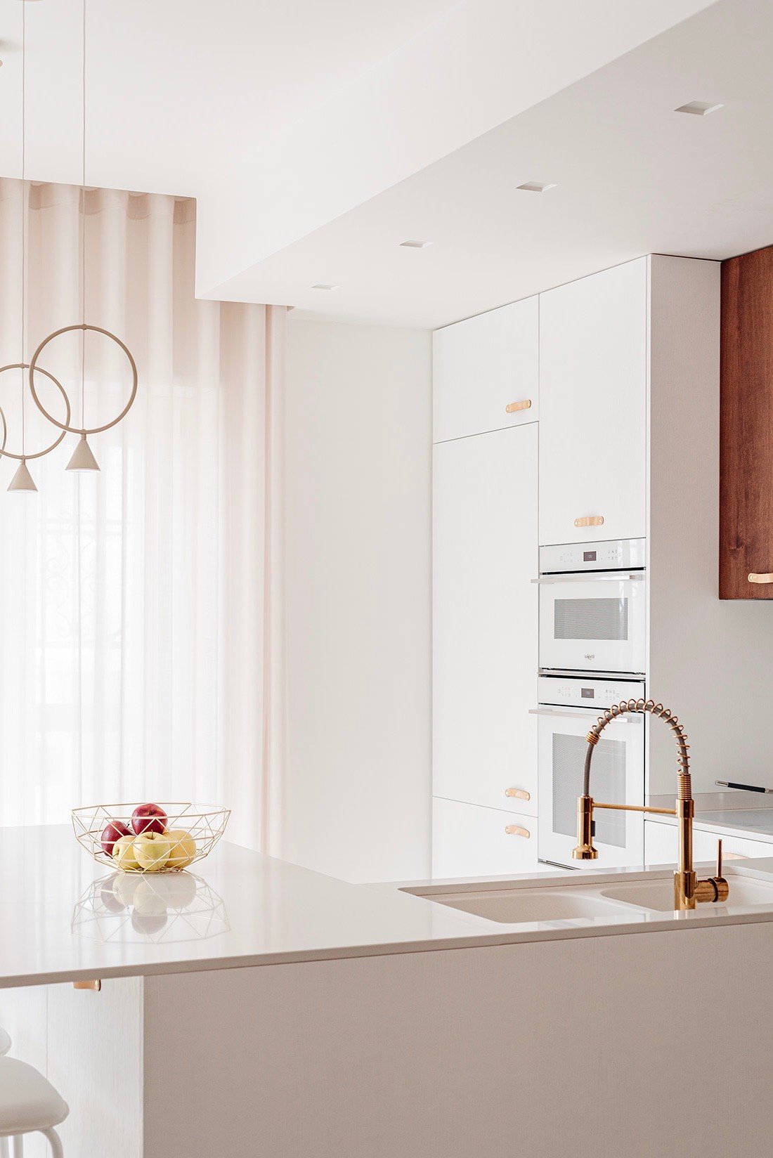 cuisine pastel nude blanche rose pale