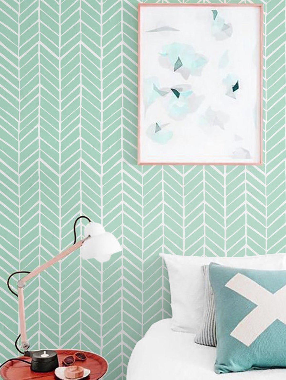 chambre papier peint vert d eau effet chevron déco enfant chambre amis
