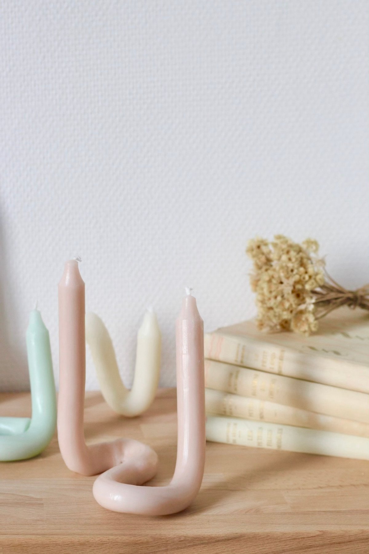 fabriquer soi-même bougie torsadée chandelier