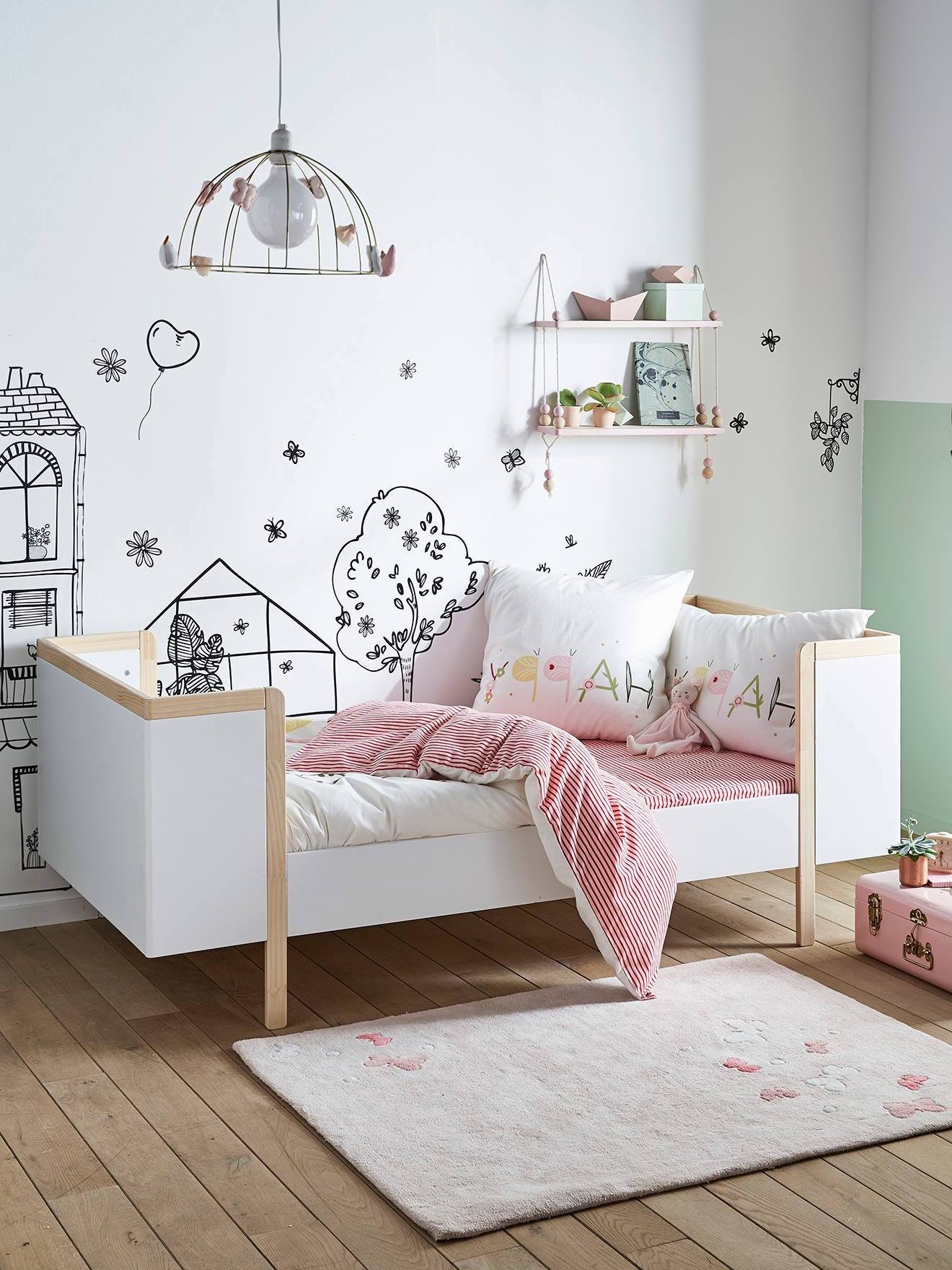 chambre bébé couleur pastel vert rose rayé - blog déco