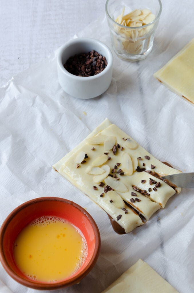 idée dessert gourmand avec grue de cacao