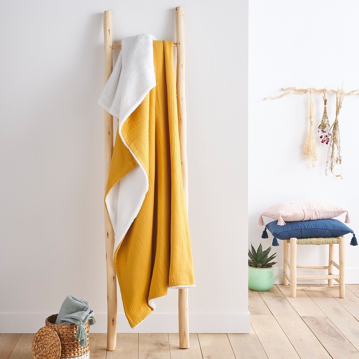 plaid mouton molletonné gaze de coton jaune soleil déco