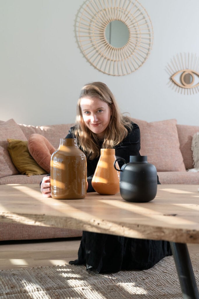 assortiment vase terracotta jaune moutarde noir mat artisanat