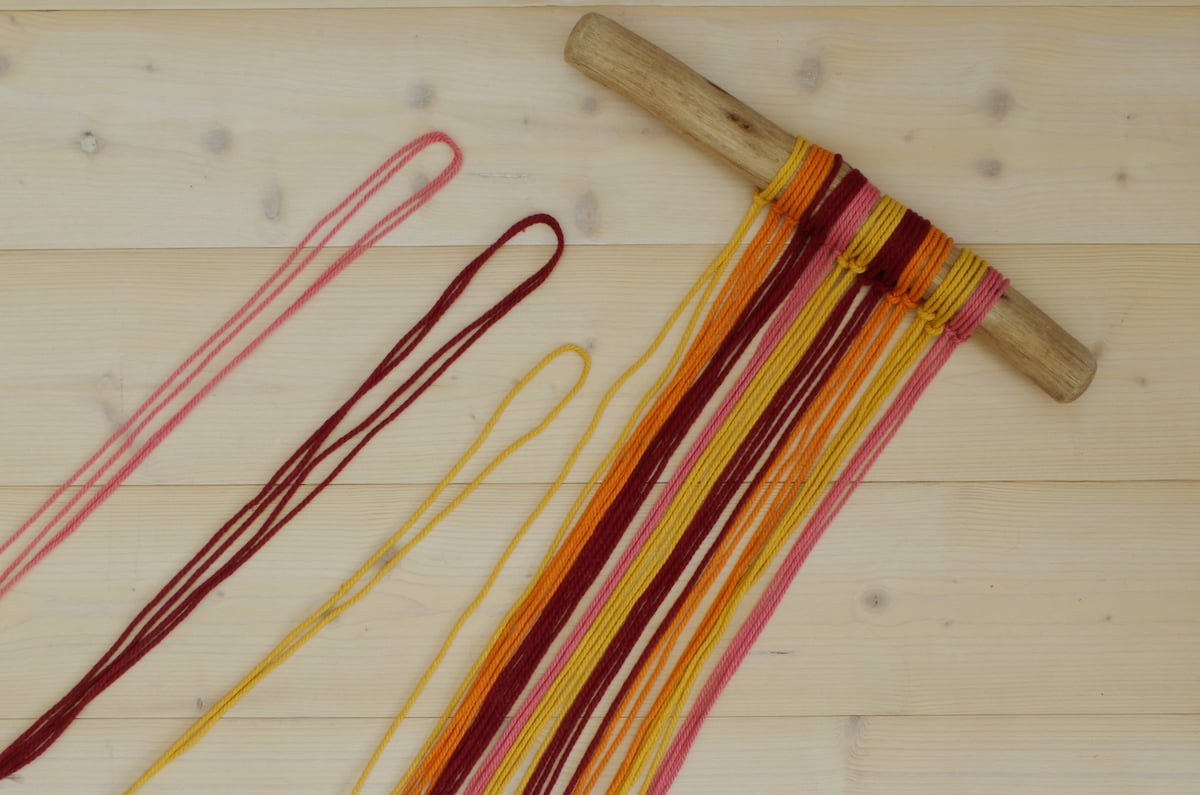 créer déco murale chambre bébé couleurs complémentaires rose