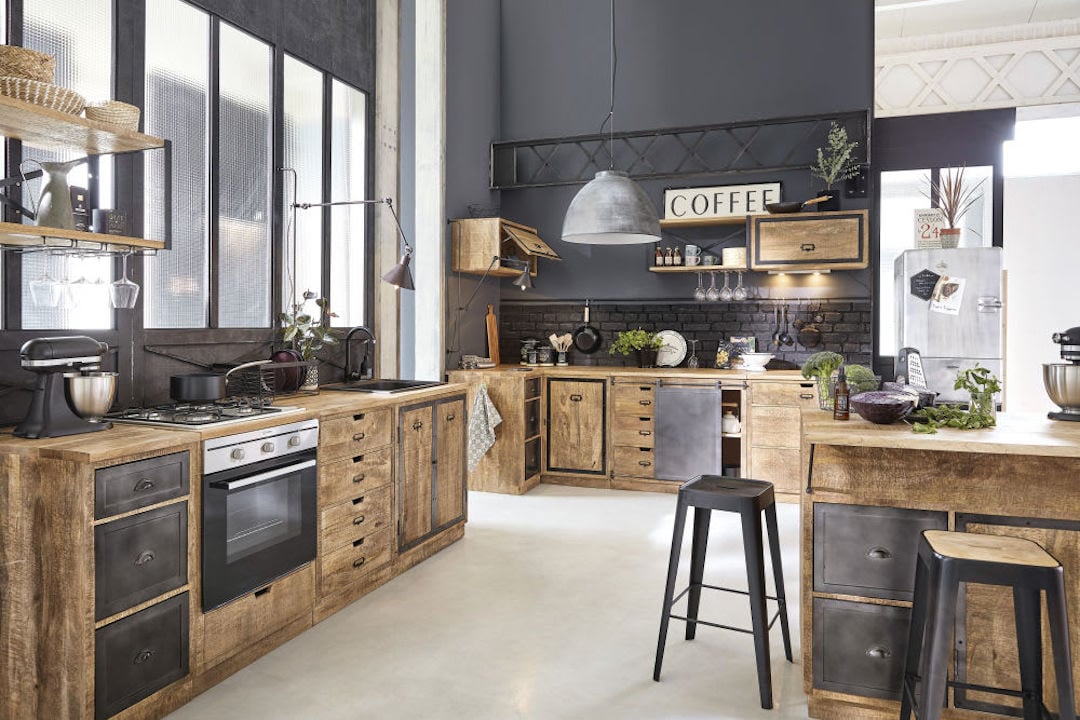 cuisine bois murs noirs maisons du monde moderne champêtre