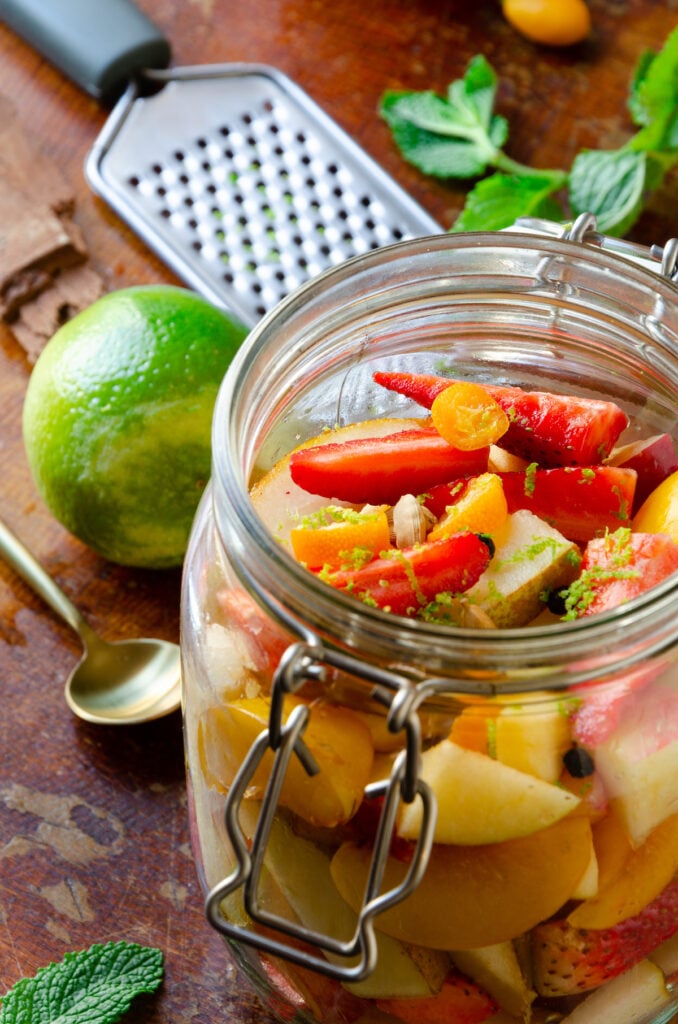 découpe fraise poire kumquats dessert fruité saison