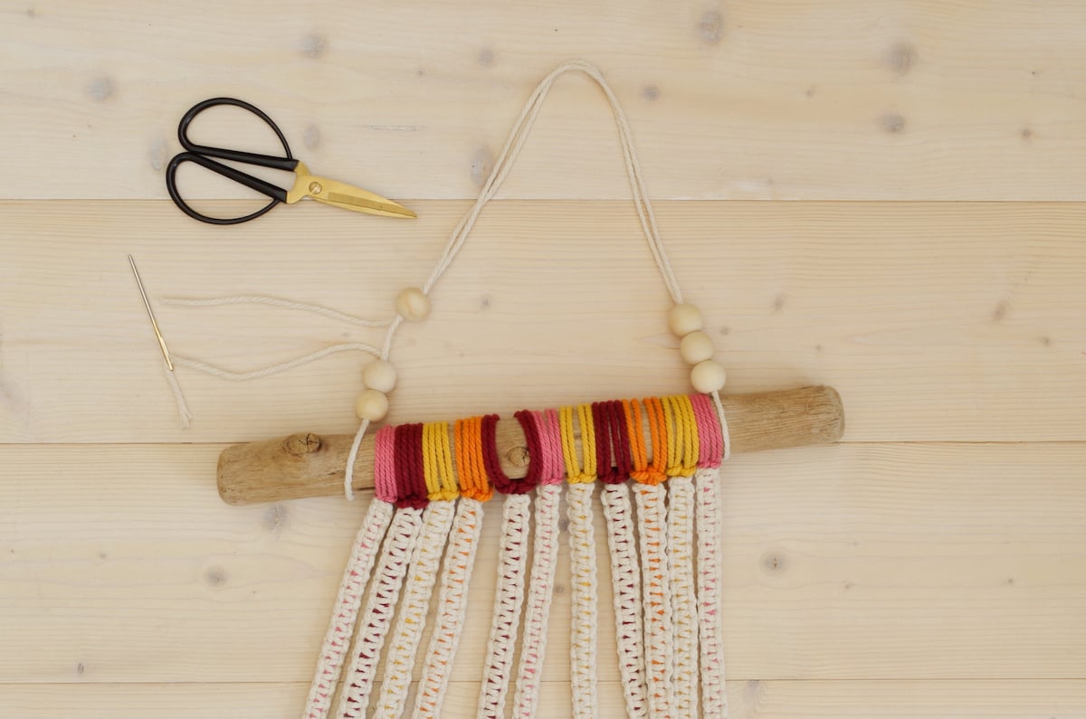 fixer au mur déco sans vis ni clou attache invisible