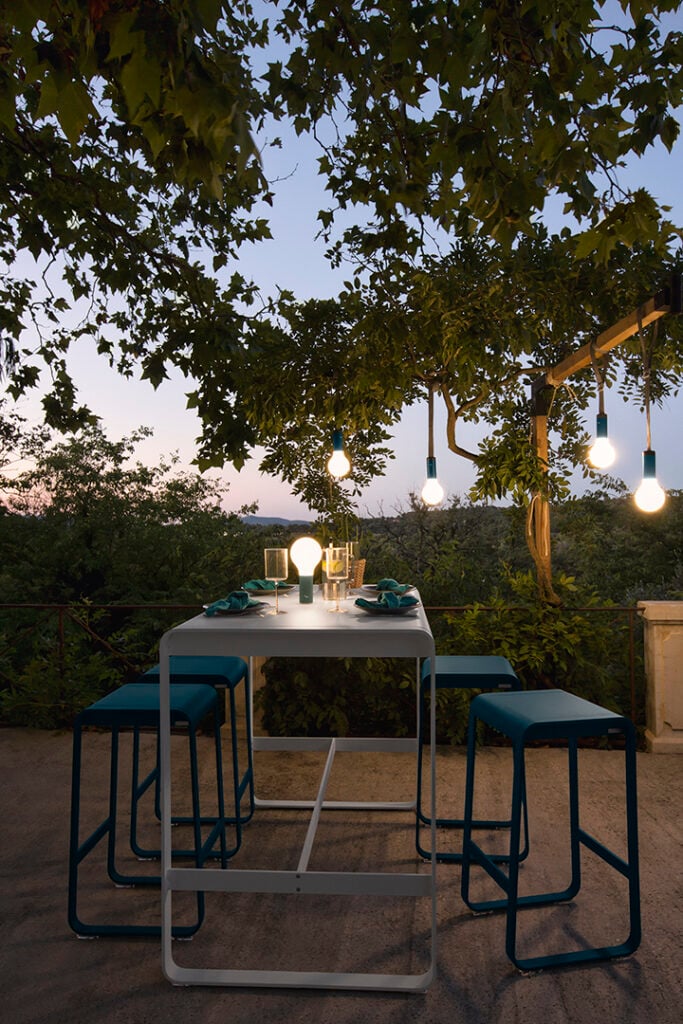 coin repas terrasse mange-debout design outdoor