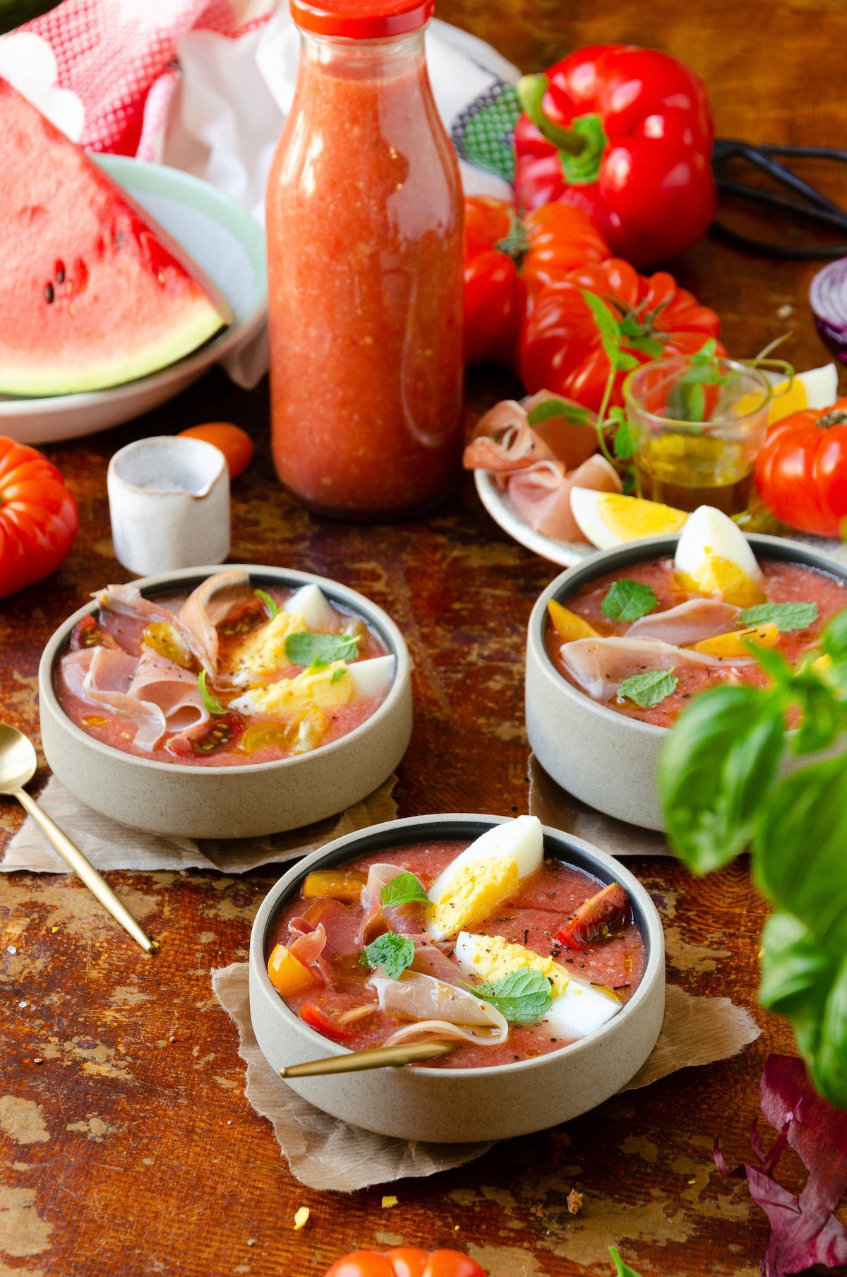 recette gaspacho andalou concombre tomate poivron oeuf