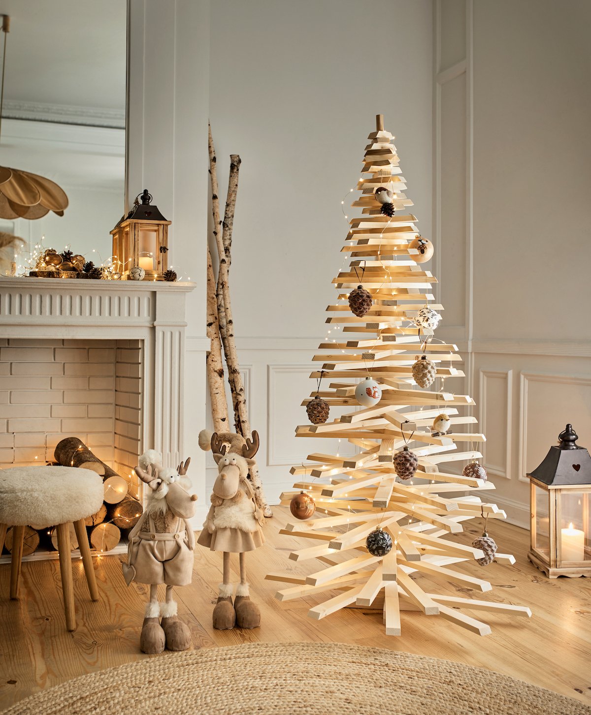 Sapin de Noël fait maison tasseaux recup - blog déco - clem around the corner