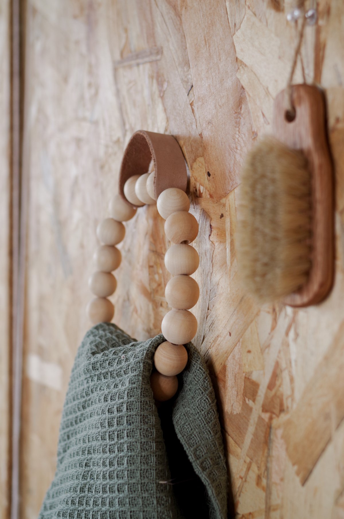 fabriquer porte serviette en bois style scandinave