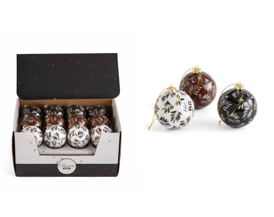 déco sapin de Noël boule motif feuillage hygge