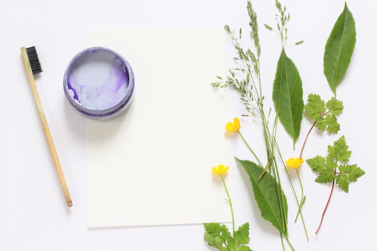 matériel nécessaire peinture brosse à dents