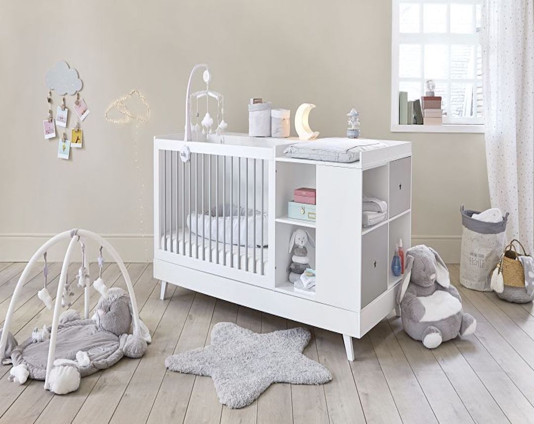 aménager chambre bébé neutre petit espace beige gris